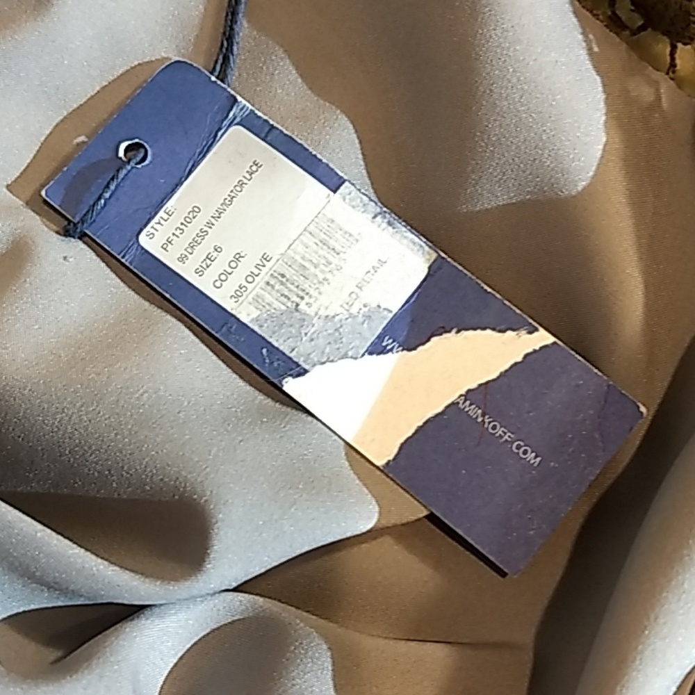 Rebecca Minkoff lace detail olive dress must have - Picture 7 of 8